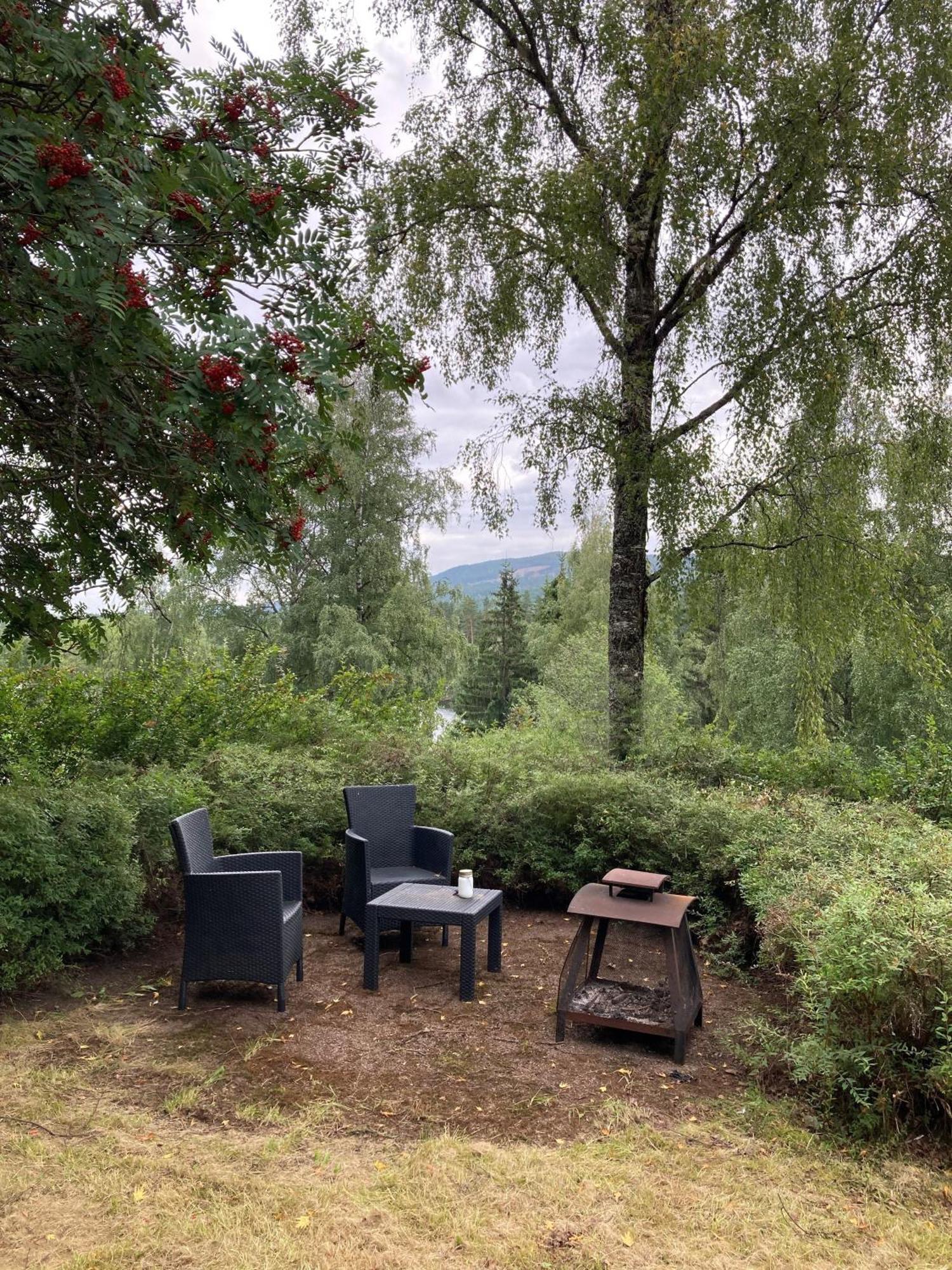 Charmig Villa Med Bastu Och Snabbt Wifi Långav Kültér fotó