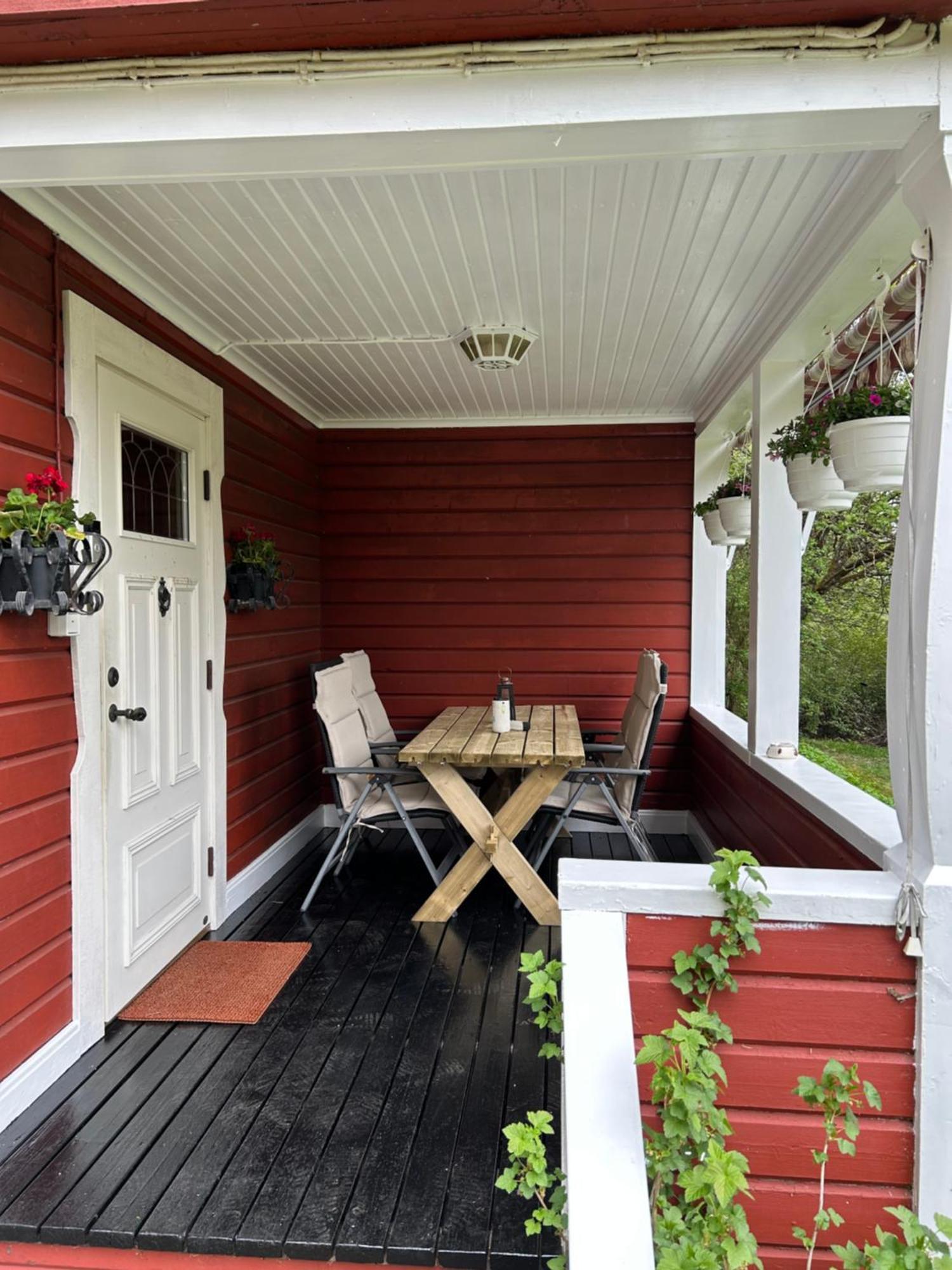 Charmig Villa Med Bastu Och Snabbt Wifi Långav Kültér fotó